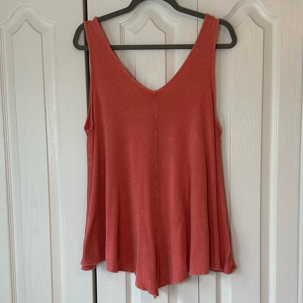 A Beautiful Soul Orange Flowy Tank Size A